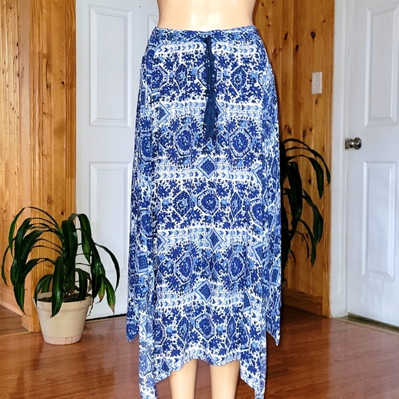 Hollister Maxi Skirt - Picture 2 of 6